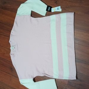 NWT 52seven Colorblock Dropped Sleeve Sweater